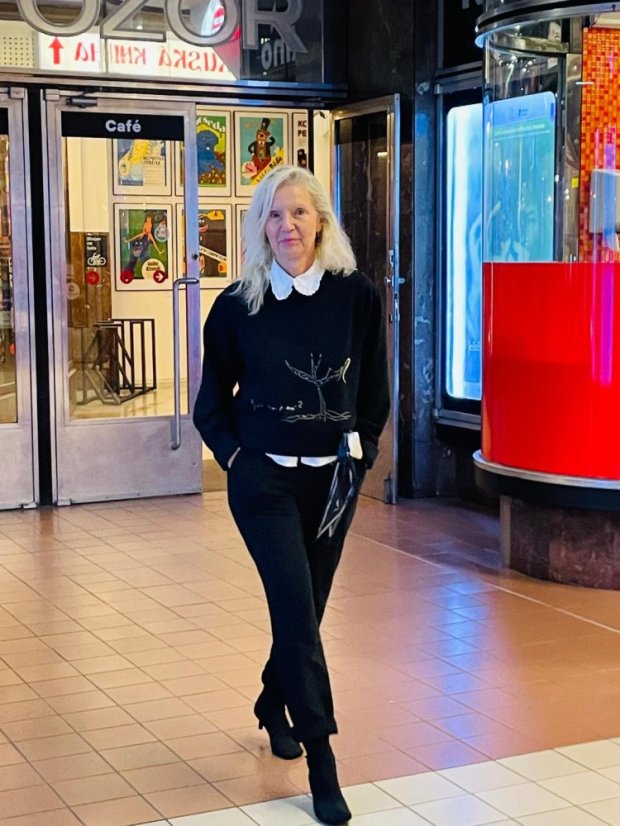 Teplákovka NOSIT BÁSNĚ - Noční - Velikost: S